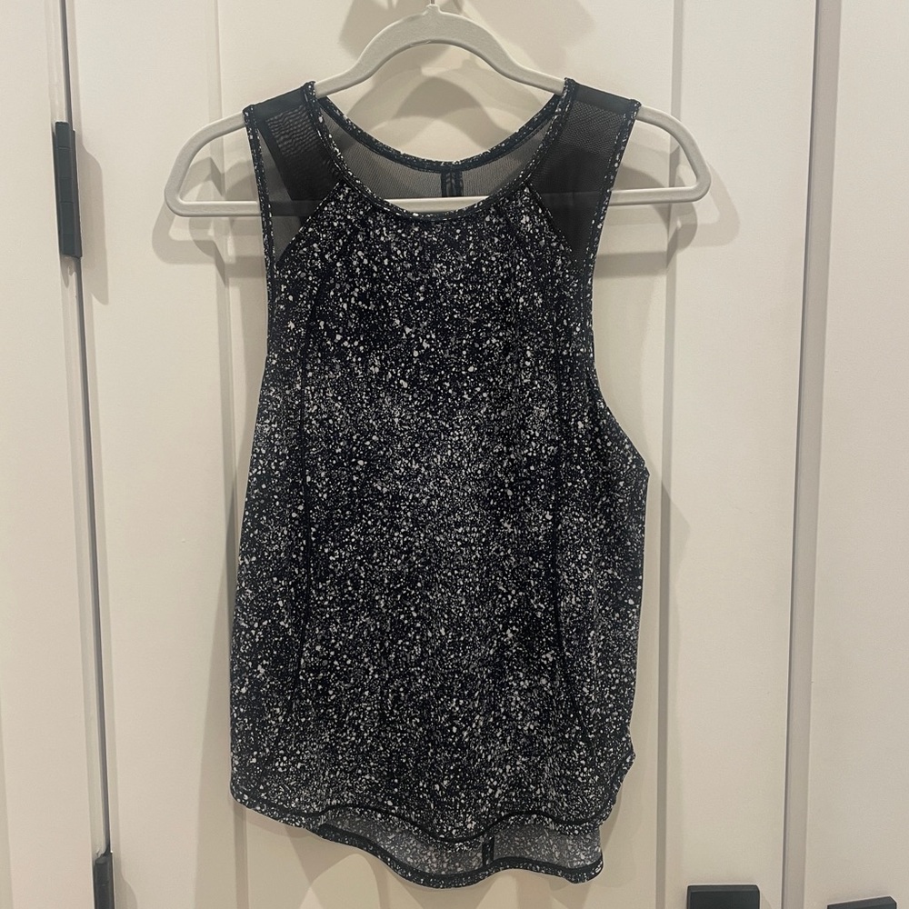 Lululemon Sculpt Tank Top, size 8
